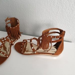 Suede fringe sandals Jennifer Lopez NEW